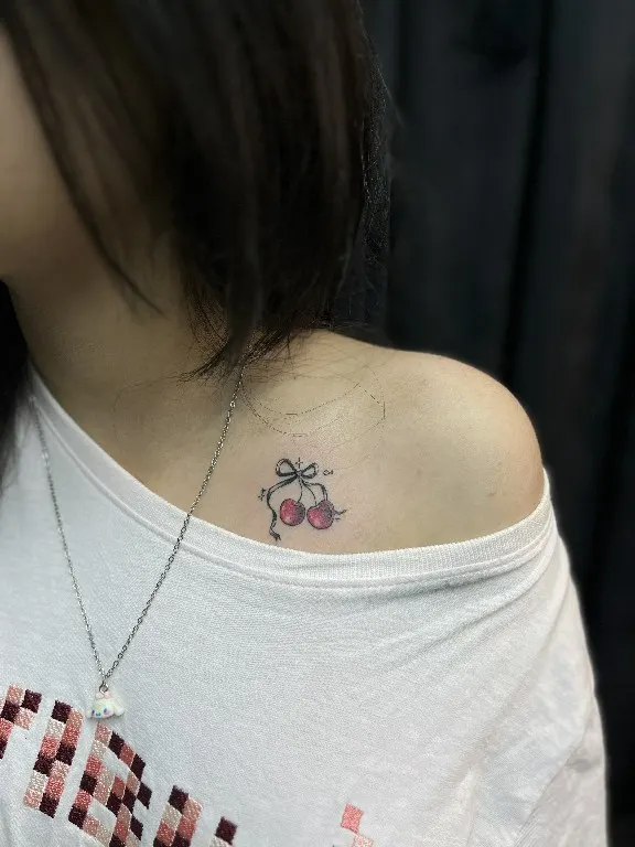 Syinger Tattoos colour tattoo work