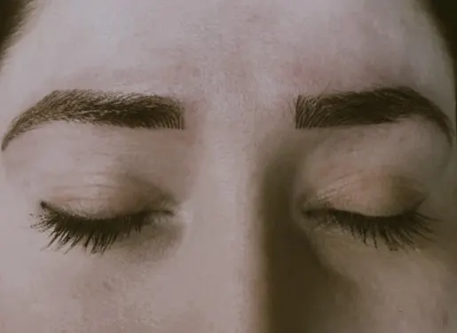 Microblading service at Syinger Tattoos